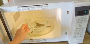 microwave cleaning